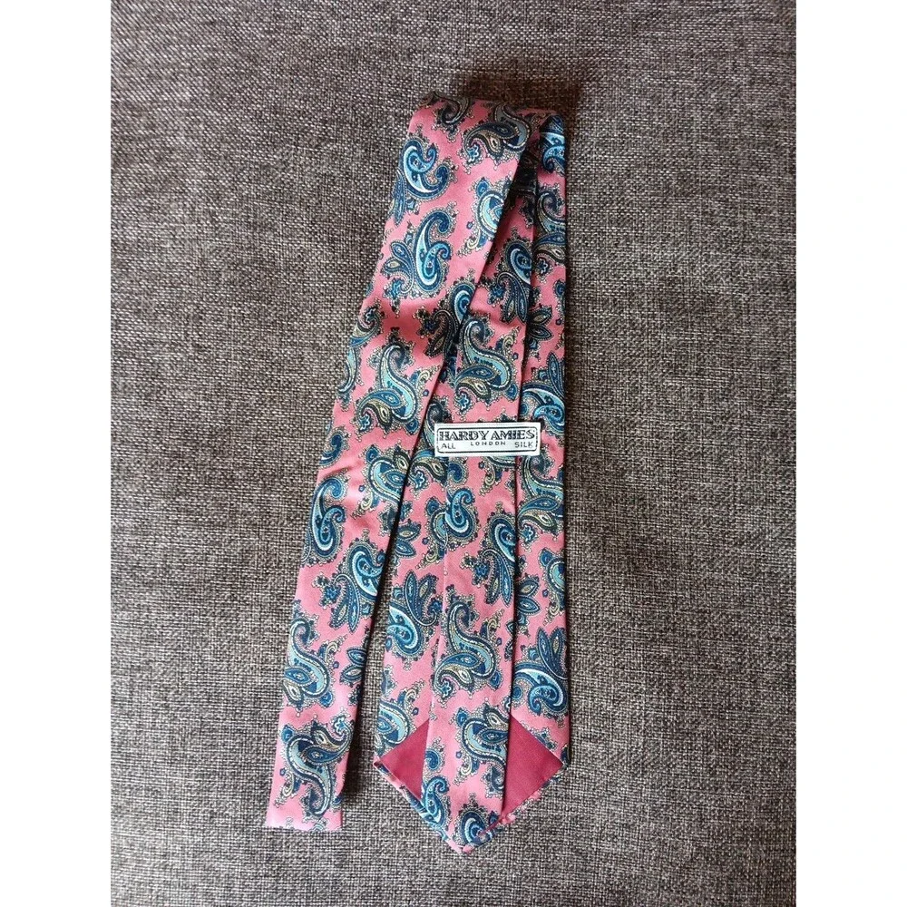 Tie 70s 80s 90s Y2K Mens Hardy Amies Silk Pink Blue Paisley 3.75 Wide 60 Long